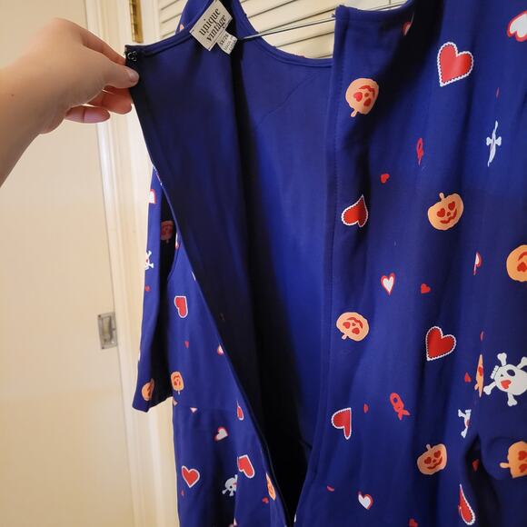 Unique Vintage Plus Size 5X Halloween Fit and Flare Dress Blue Pumpkin Print - Picture 4 of 6